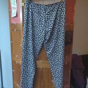 Leopard Print Leggings